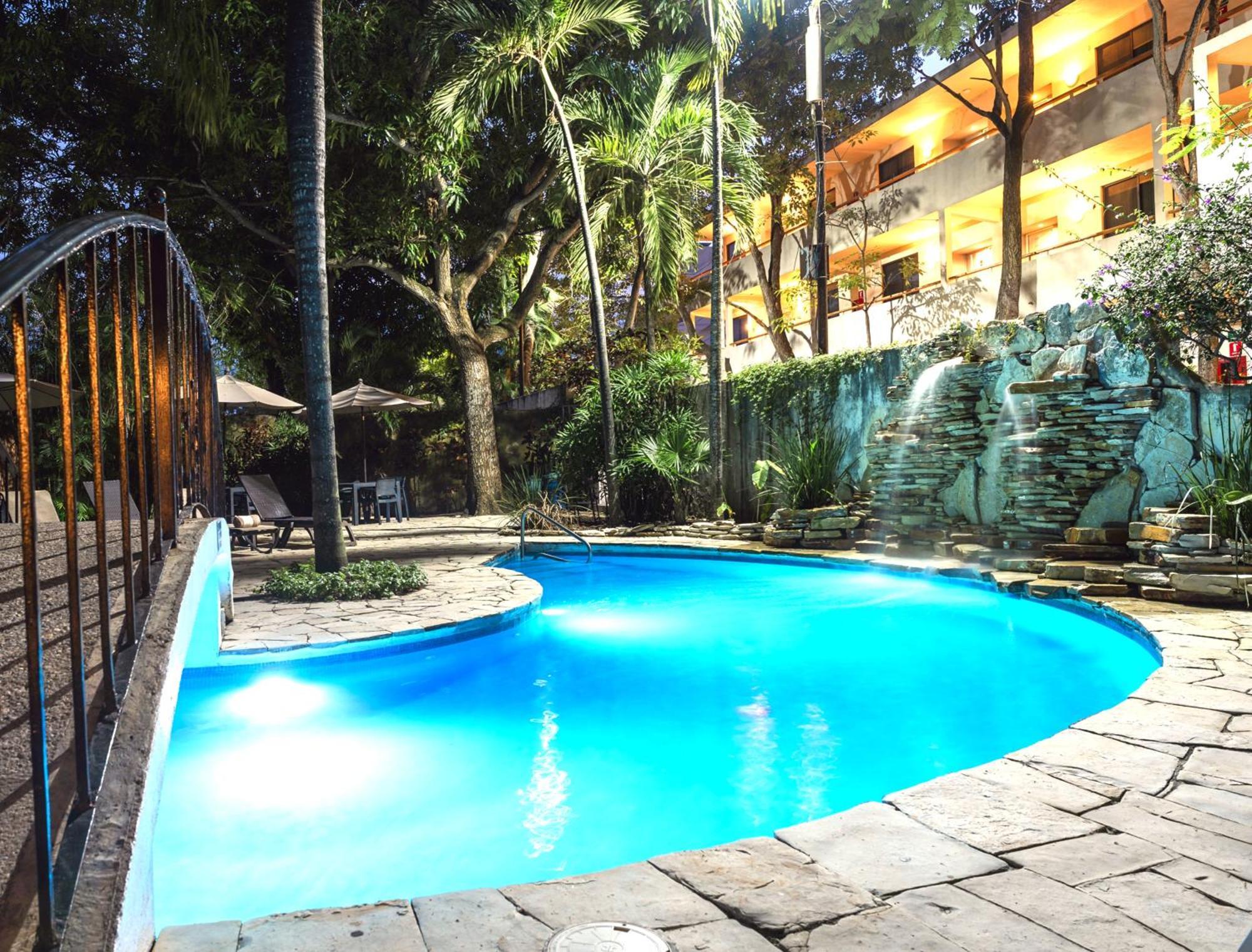 Comfort Inn Тампико Екстериор снимка