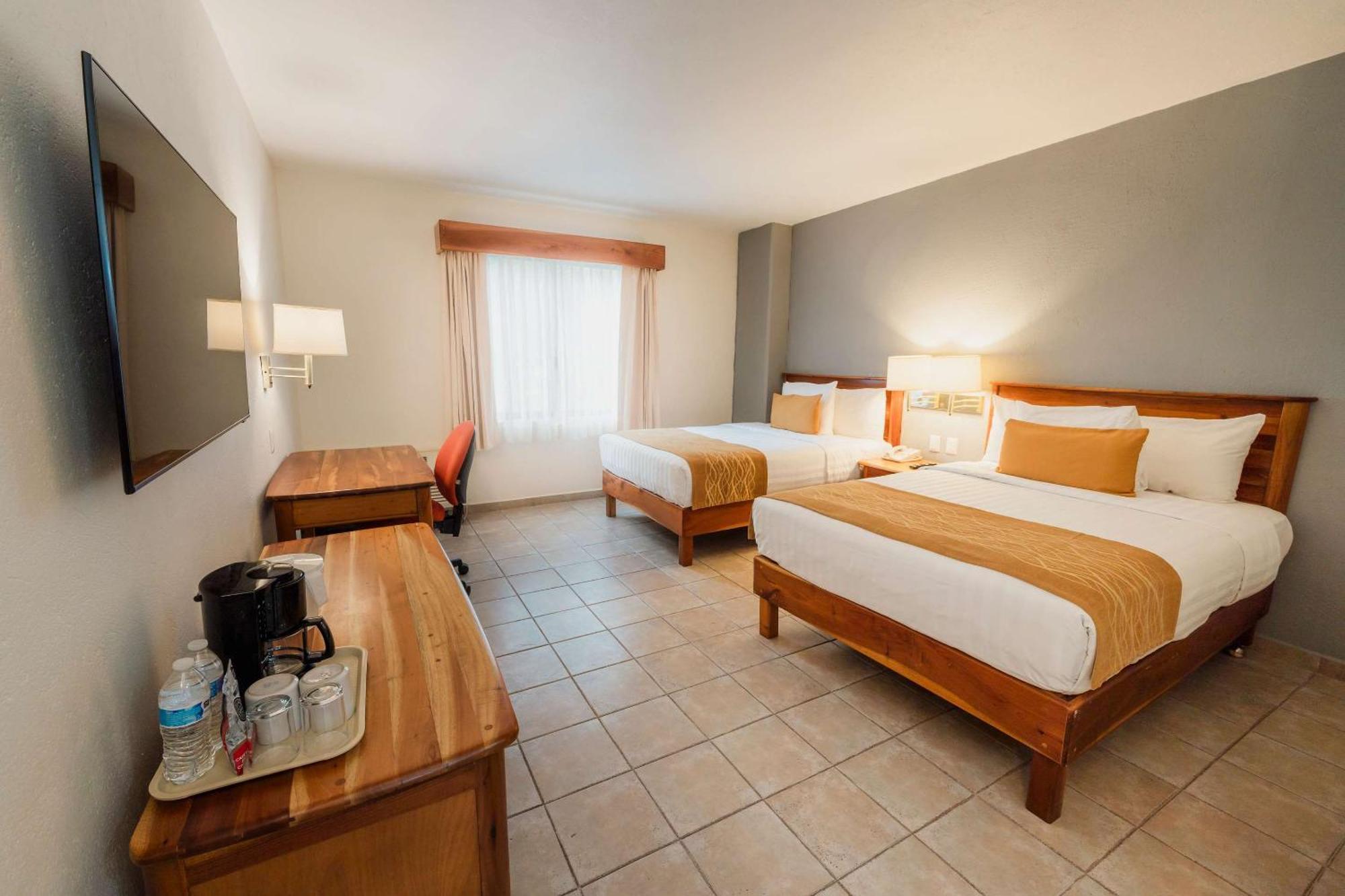 Comfort Inn Тампико Екстериор снимка